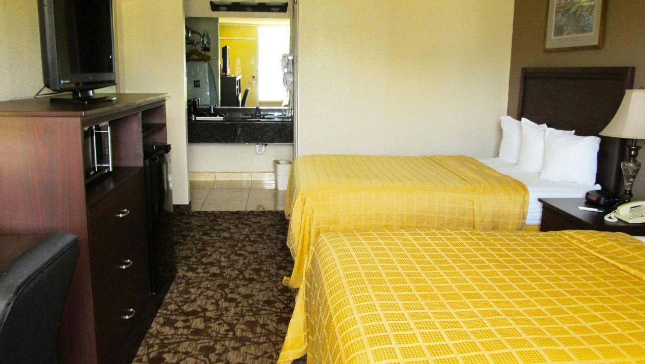 Magnuson Hotel Idabel Kültér fotó